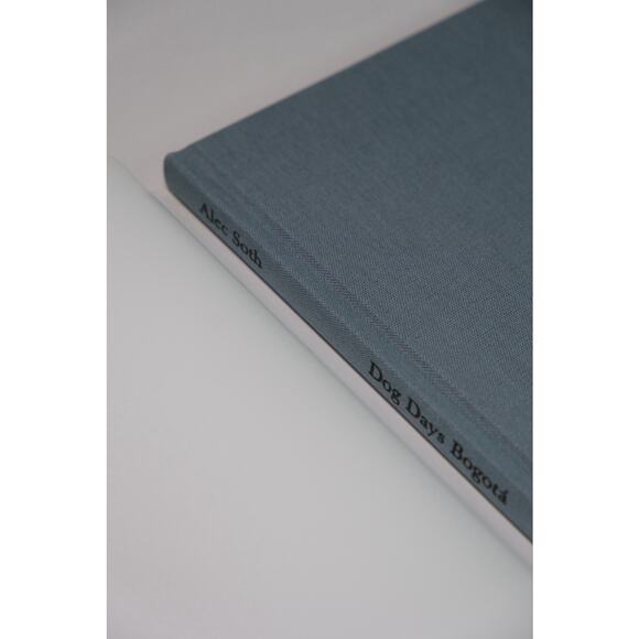 Alec Soth, Dog Days Bogota Hardcover Book RARE Minnesota Photographer - Picture 8 of 15